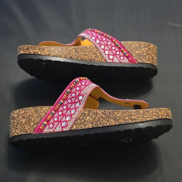 BRAND NEW ATALINA JEWEL EMBELLISHED FOOTBED THONG WOMENS SANDAL - Picture 15 of 16